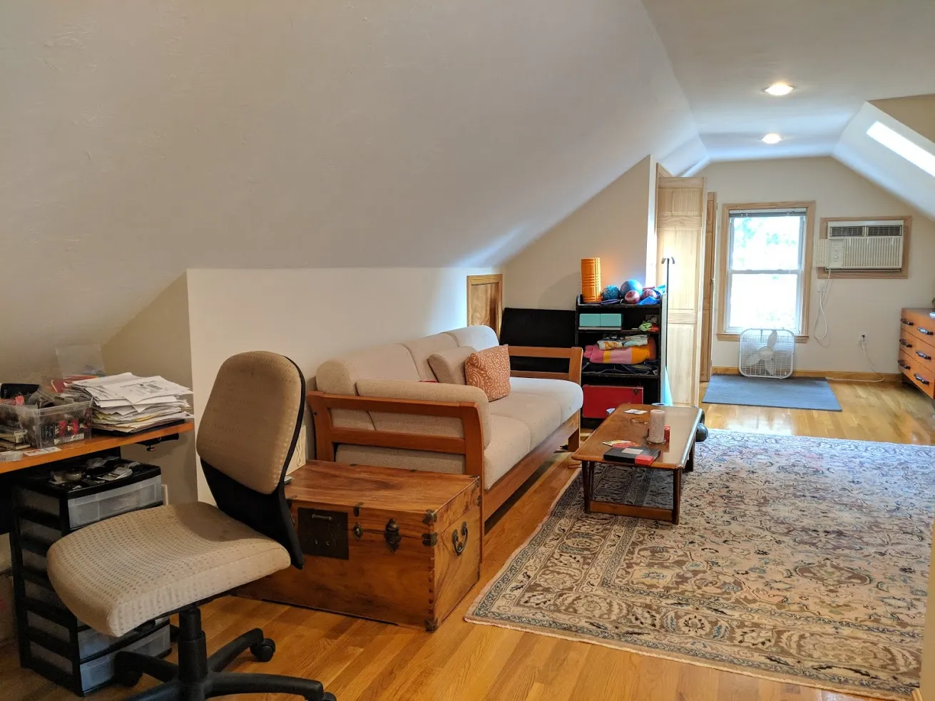 3 bed, 2 bath apartment for rent at 27 Milton Ave Unit 2, West Newton — photo 17 of 25