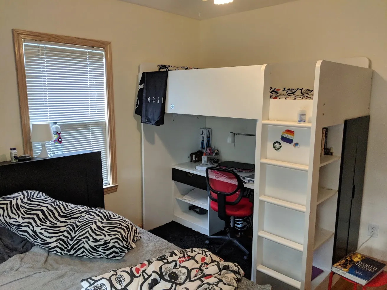 3 bed, 2 bath apartment for rent at 27 Milton Ave Unit 2, West Newton — photo 9 of 25