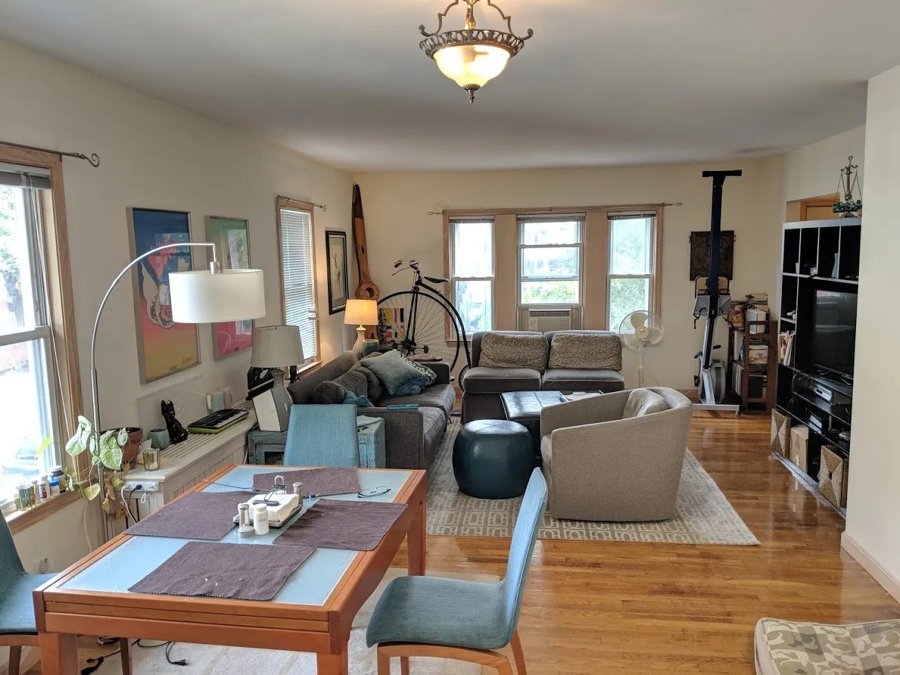 3 bed, 2 bath apartment for rent at 27 Milton Ave Unit 2, West Newton — photo 2 of 25
