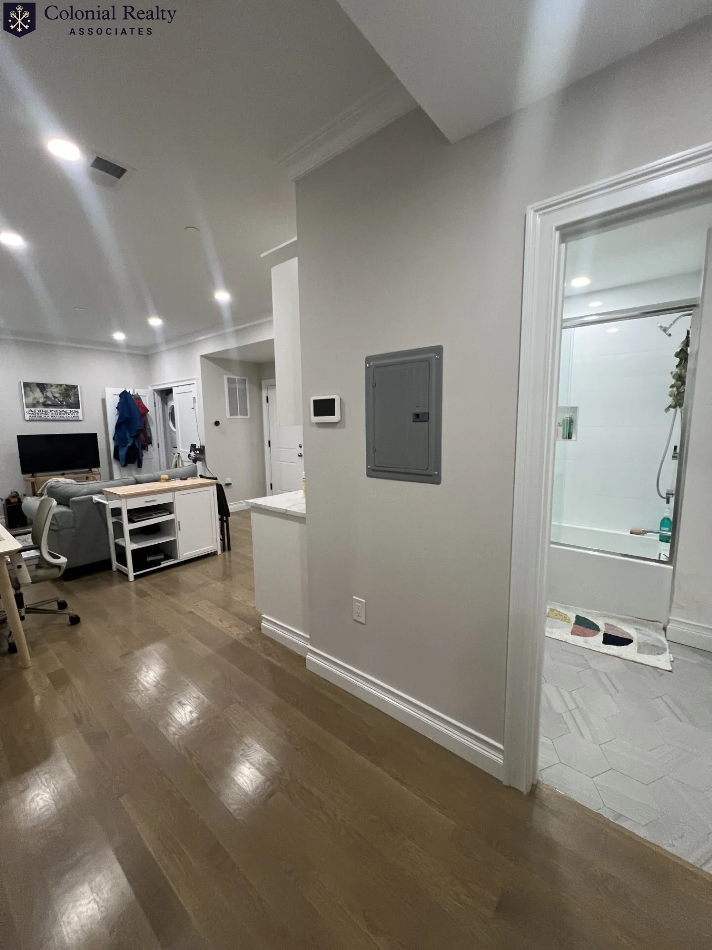 1 bed, 1 bath apartment for rent at 27 Mount Hood Rd Unit 27, Brighton — photo 9 of 10