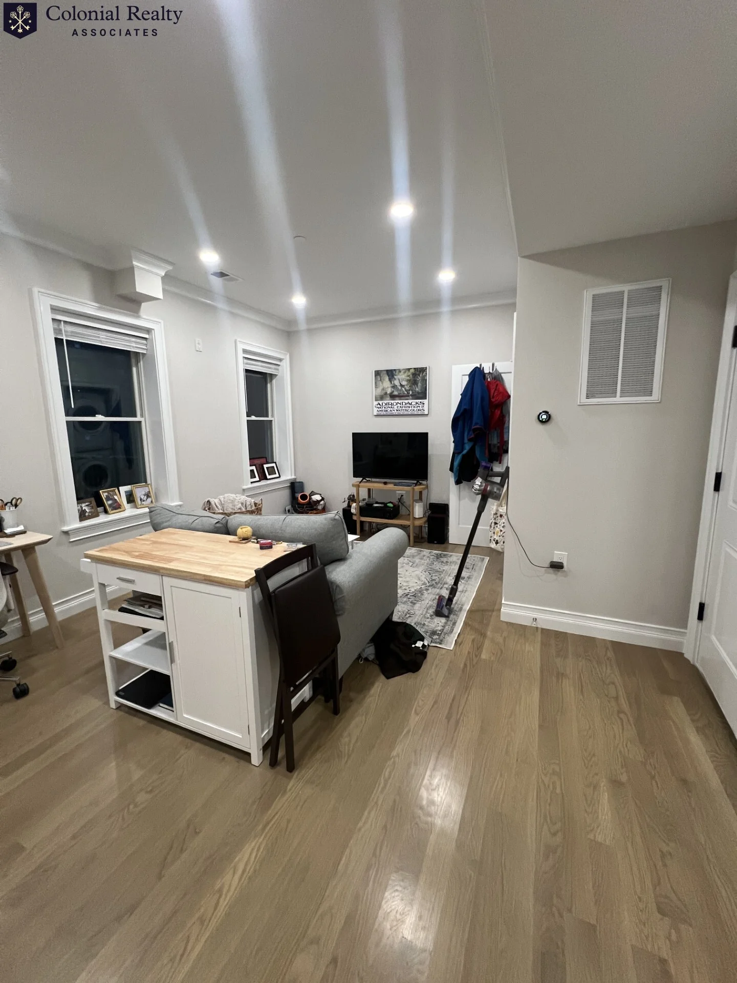 1 bed, 1 bath apartment for rent at 27 Mount Hood Rd Unit 27, Brighton