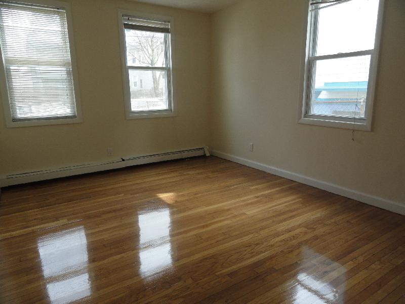 2 bed, 1 bath apartment for rent at 27 Mount Vernon St Unit 1, East Somerville — photo 1 of 7