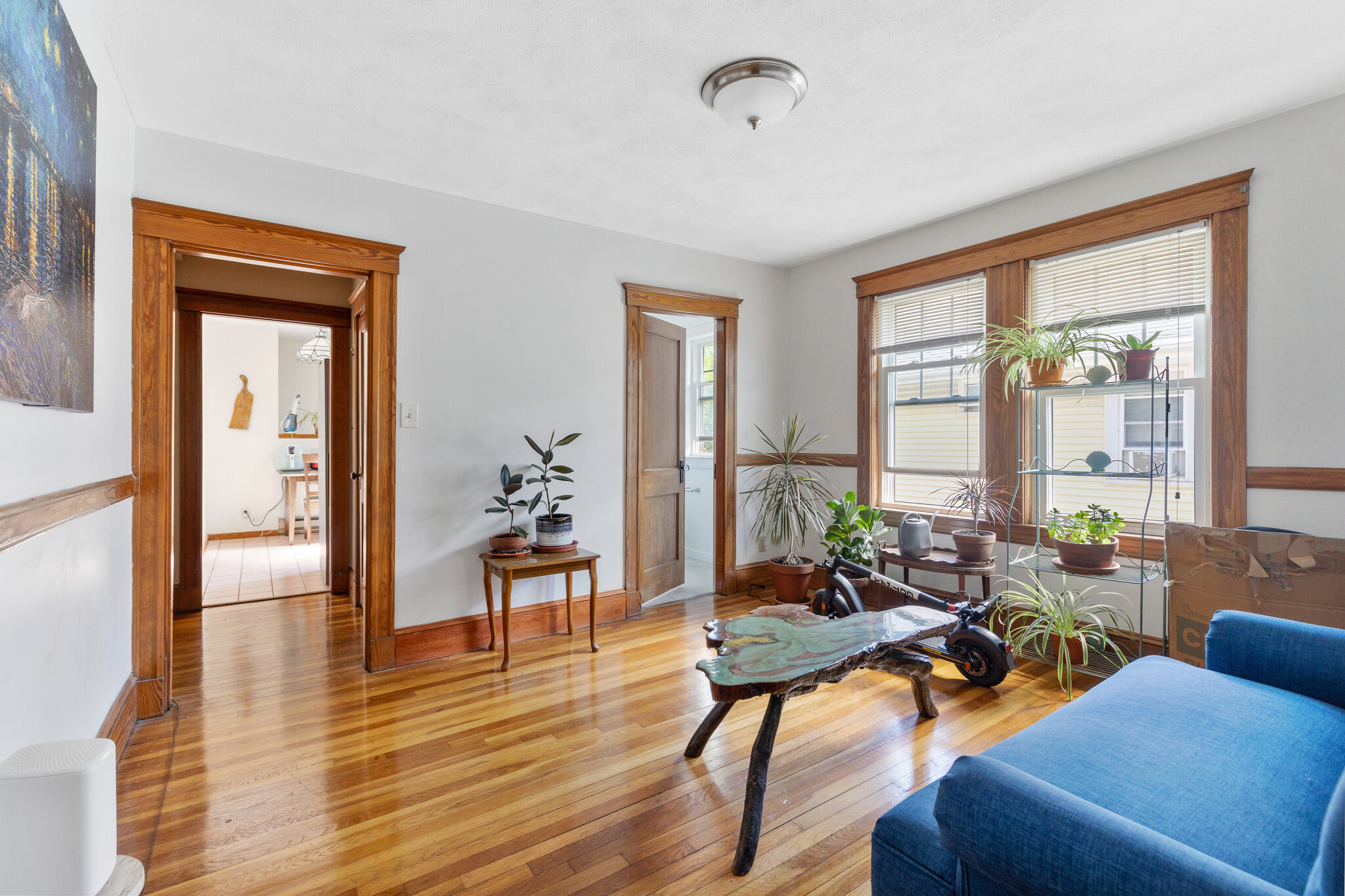 4 bed, 1.5 bath apartment for rent at 27 Murray Hill Rd Unit 2Nd Floor, North Cambridge — photo 12 of 16