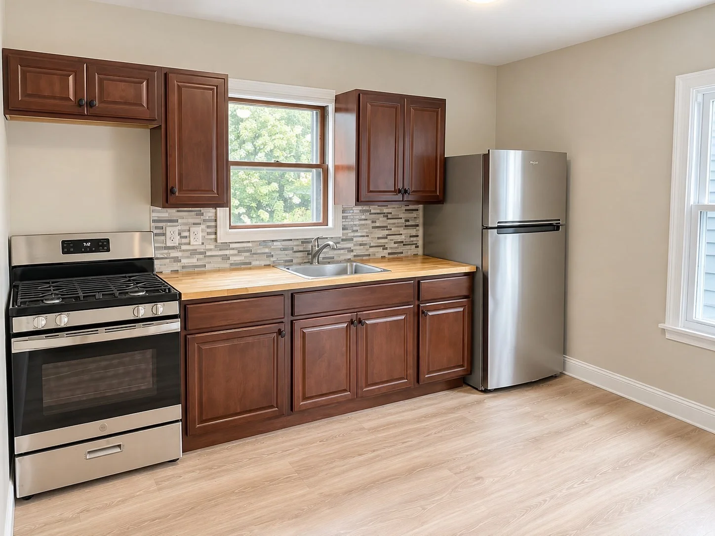 2 bed, 1 bath apartment for rent at 27 Mystic Ave Unit 1, Lynn — photo 9 of 13