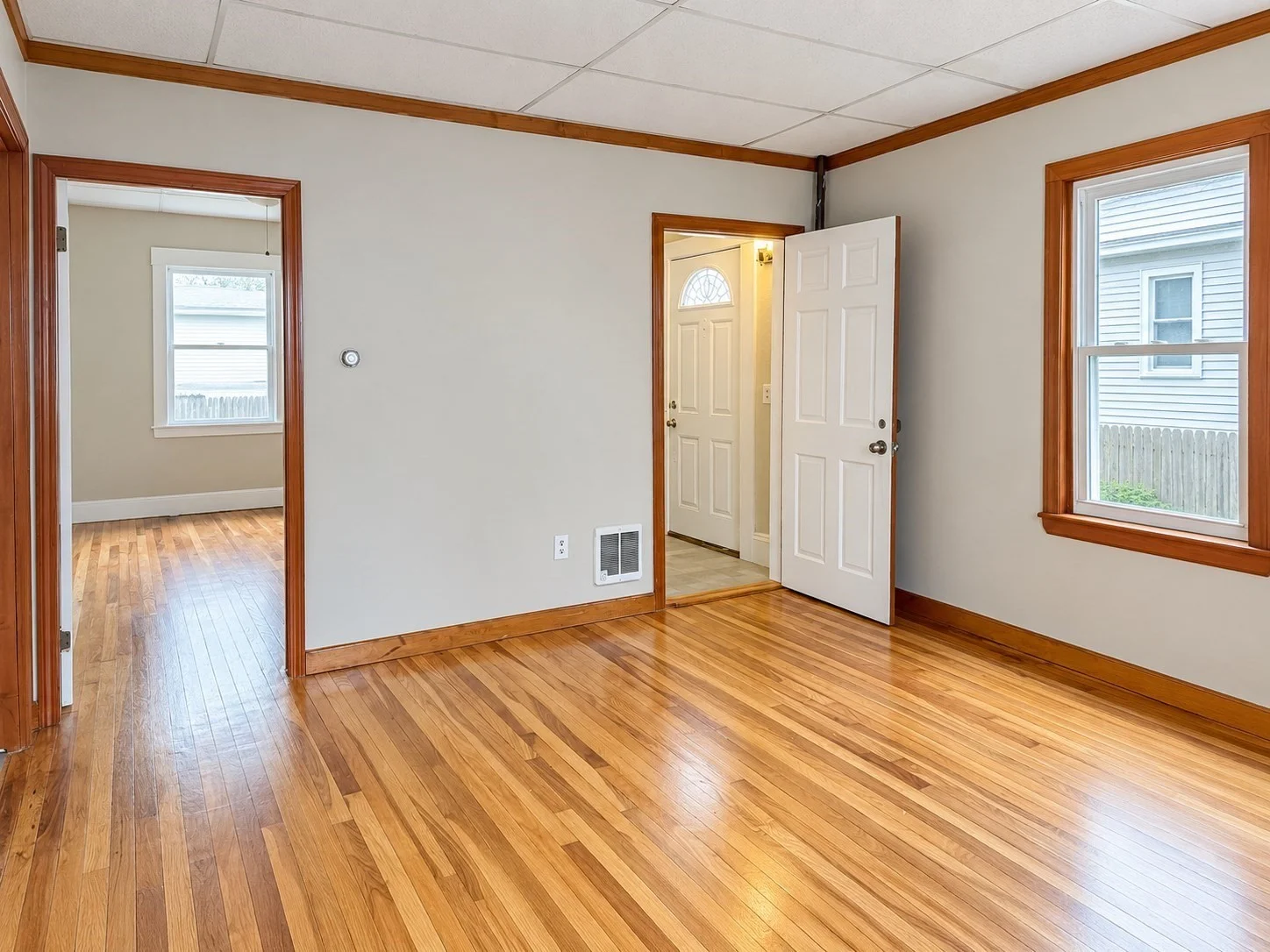 2 bed, 1 bath apartment for rent at 27 Mystic Ave Unit 1, Lynn — photo 3 of 13