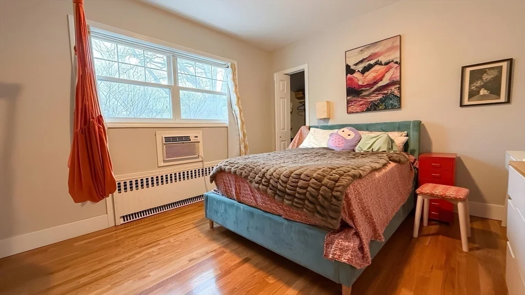 4 bed, 2 bath apartment for rent at 27 Noble St Unit 1, West Newton — photo 9 of 24
