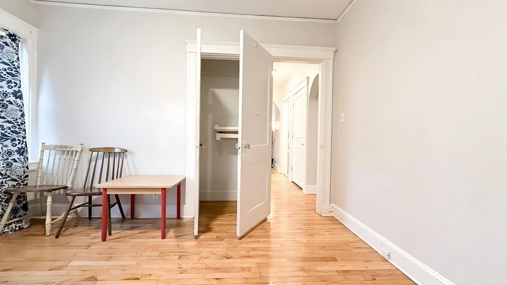 4 bed, 2 bath apartment for rent at 27 Noble St Unit 1, West Newton — photo 11 of 24