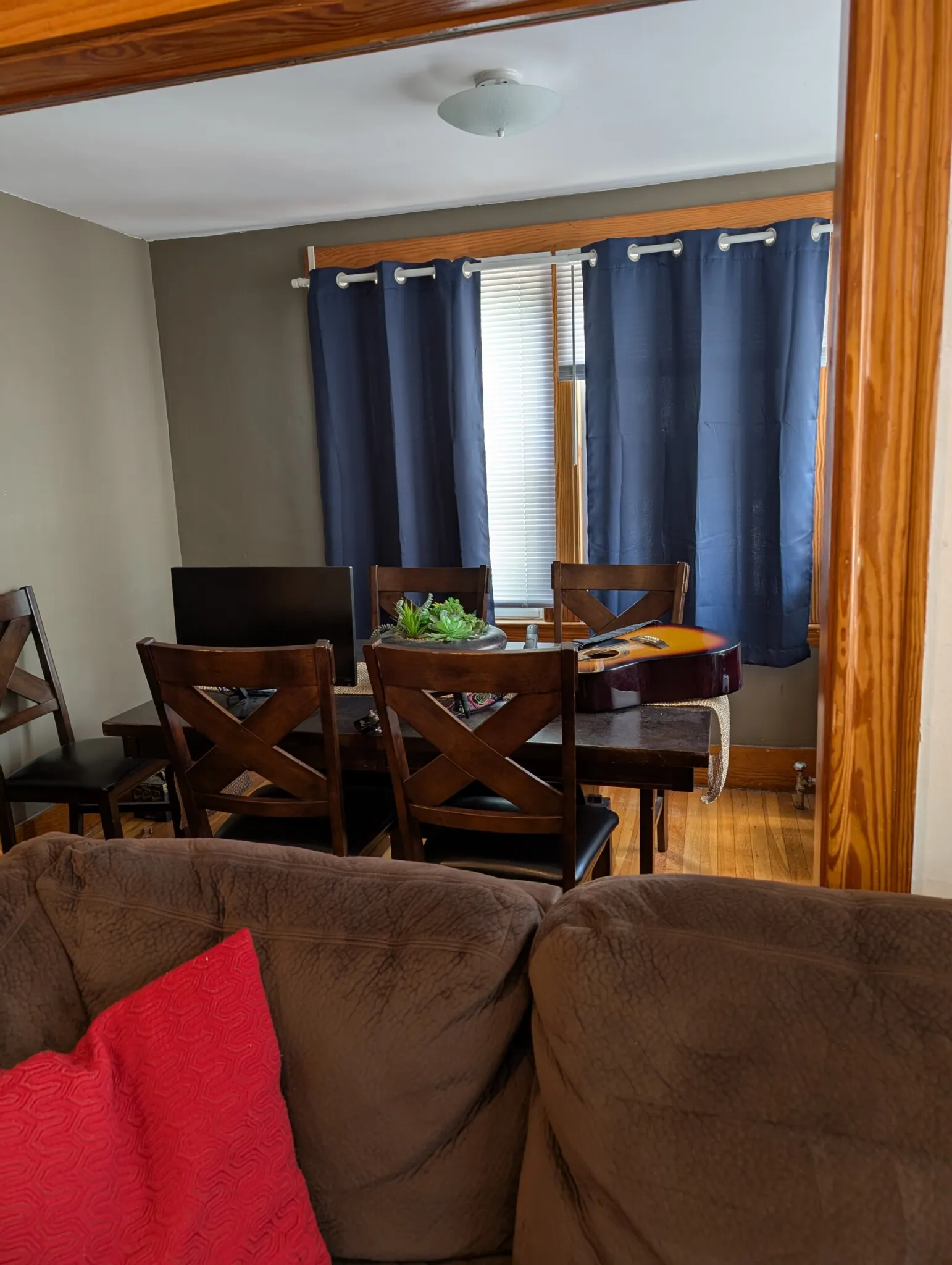 3.5 bed, 2 bath apartment for rent at 27 North Crescent Circuit Unit A, Brighton — photo 4 of 17