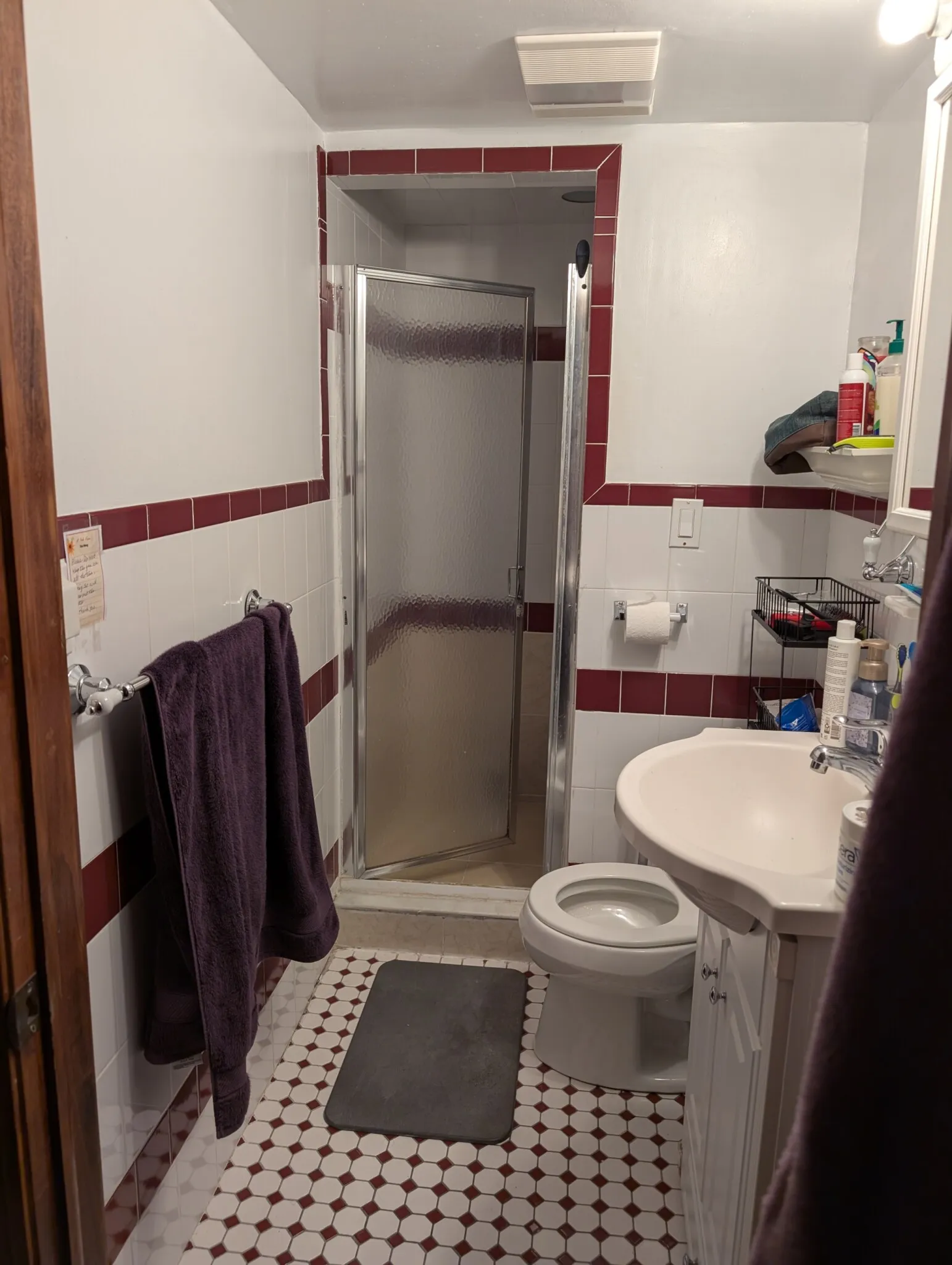 3.5 bed, 2 bath apartment for rent at 27 North Crescent Circuit Unit A, Brighton — photo 15 of 17