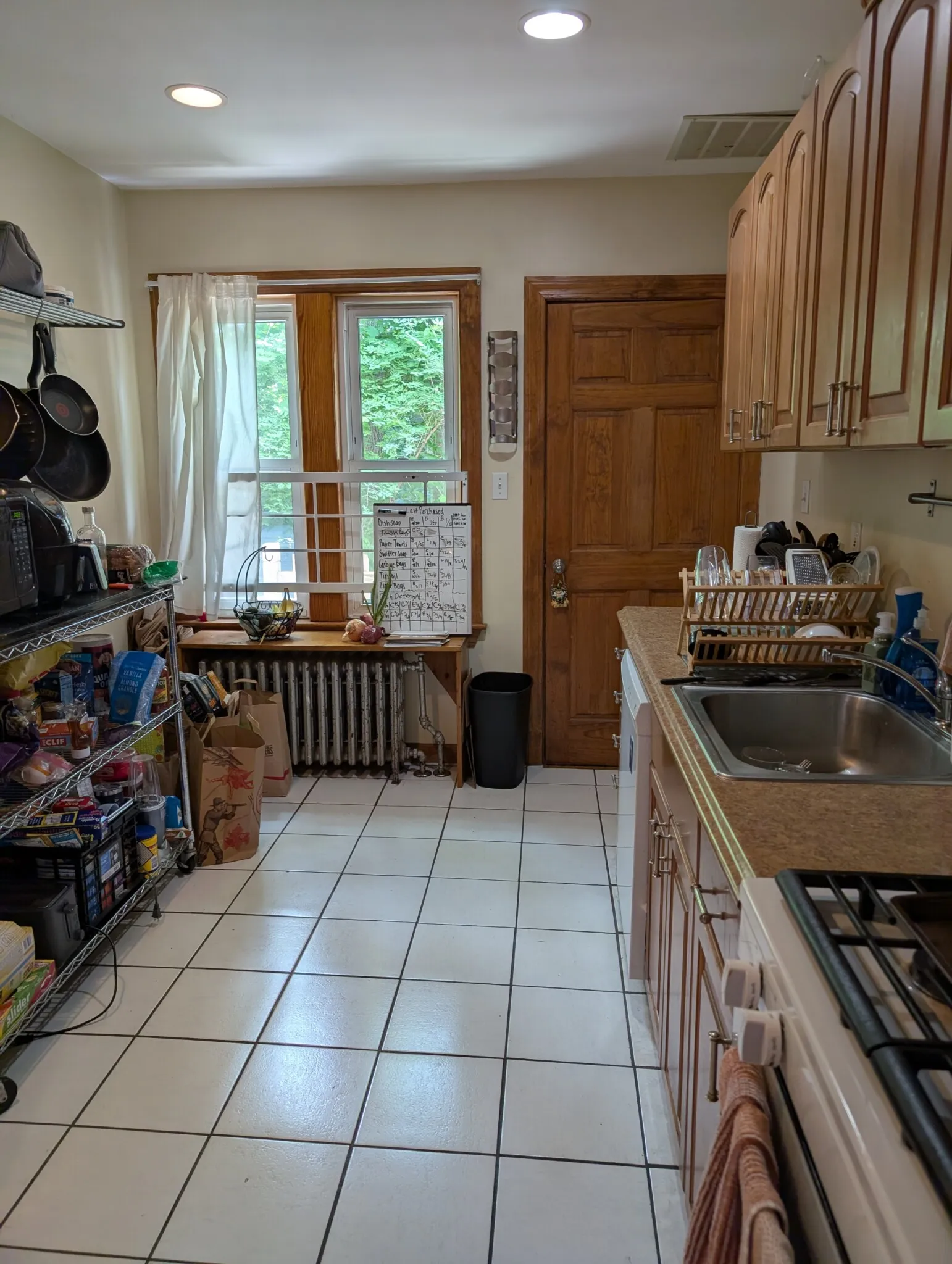 3.5 bed, 2 bath apartment for rent at 27 North Crescent Circuit Unit A, Brighton — photo 2 of 17
