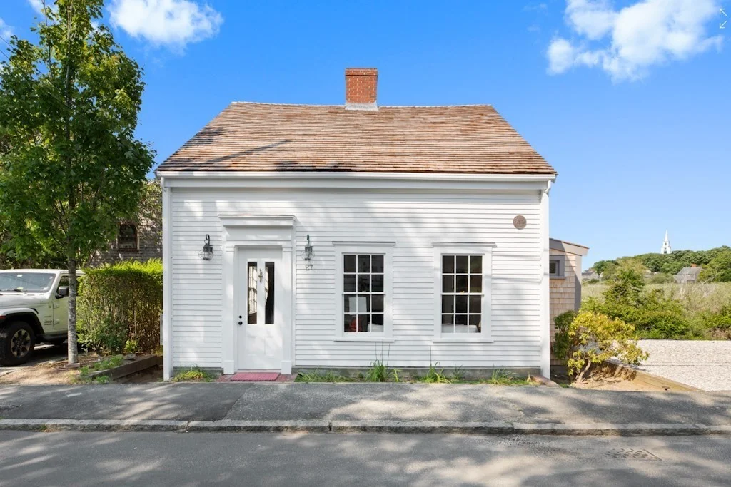 4 bed, 4+ bath apartment for rent at 27 North Liberty, Nantucket — photo 1 of 21