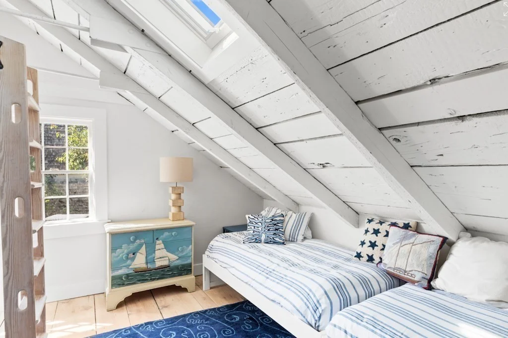 4 bed, 4+ bath apartment for rent at 27 North Liberty, Nantucket — photo 17 of 21