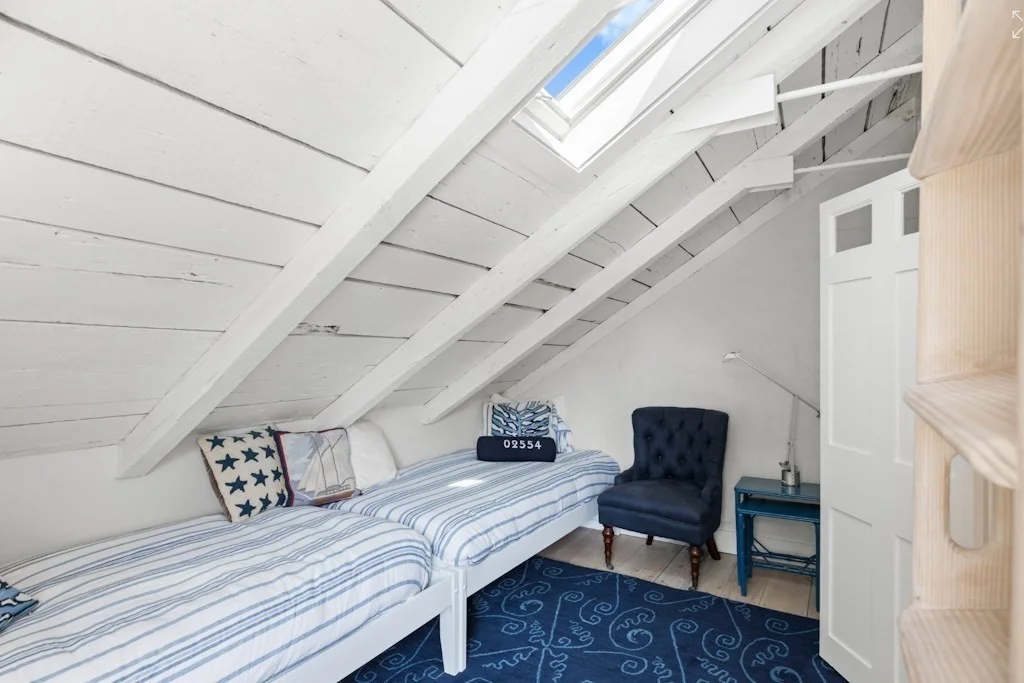 4 bed, 4+ bath apartment for rent at 27 North Liberty, Nantucket — photo 18 of 21