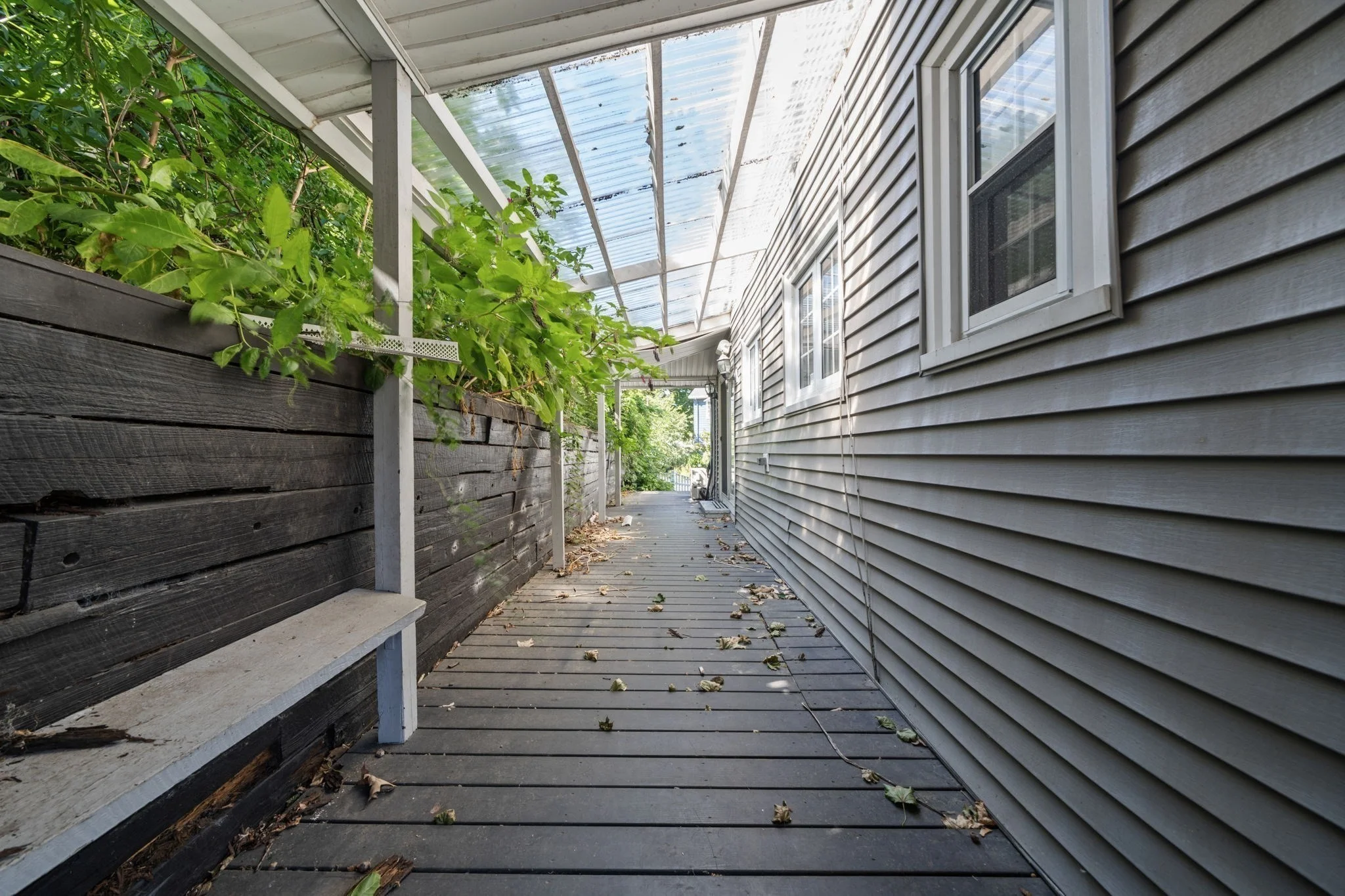 3 bed, 1 bath apartment for rent at 27 Northbourne Rd, Jamaica Plain — photo 25 of 28