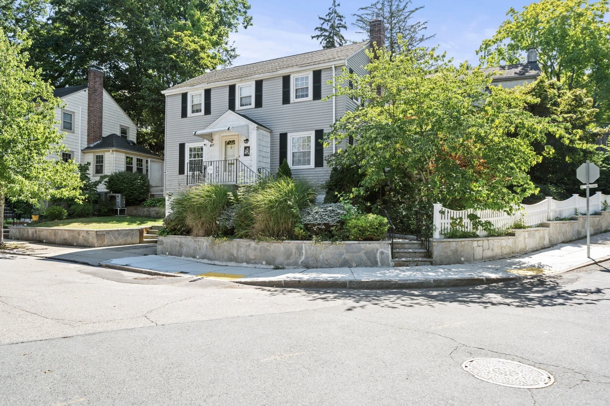 3 bed, 1 bath apartment for rent at 27 Northbourne Rd, Jamaica Plain
