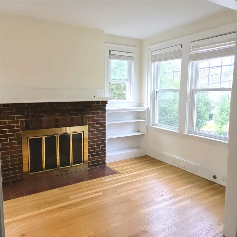 2 bed, 1 bath apartment for rent at 27 Oakley Rd Unit 1fl, Watertown — photo 11 of 14