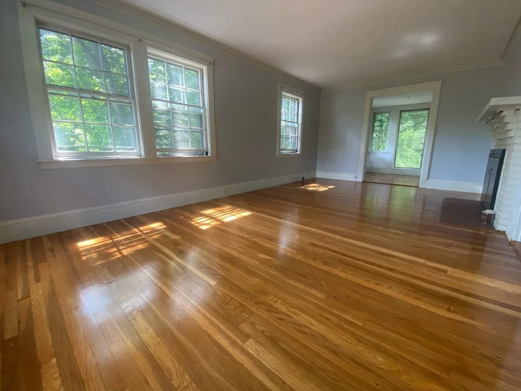 3 bed, 1 bath apartment for rent at 27 Oakwood Rd Unit 2, Auburndale