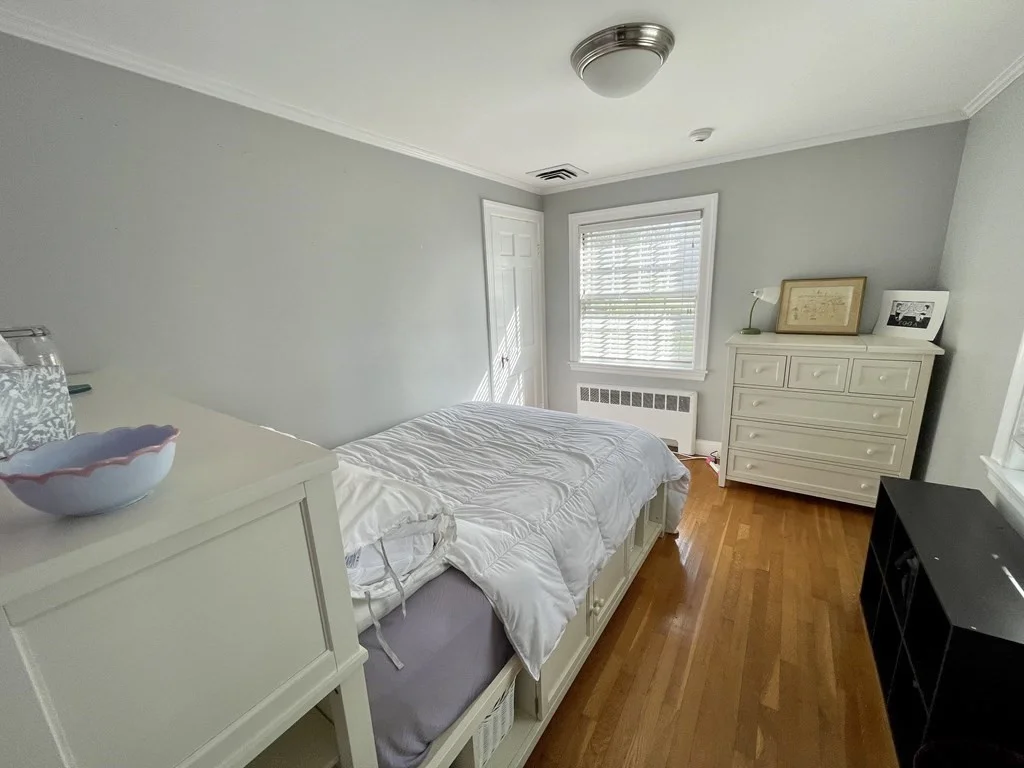 3 bed, 2 bath apartment for rent at 27 Ogden Rd Unit 00, Brookline — photo 15 of 20