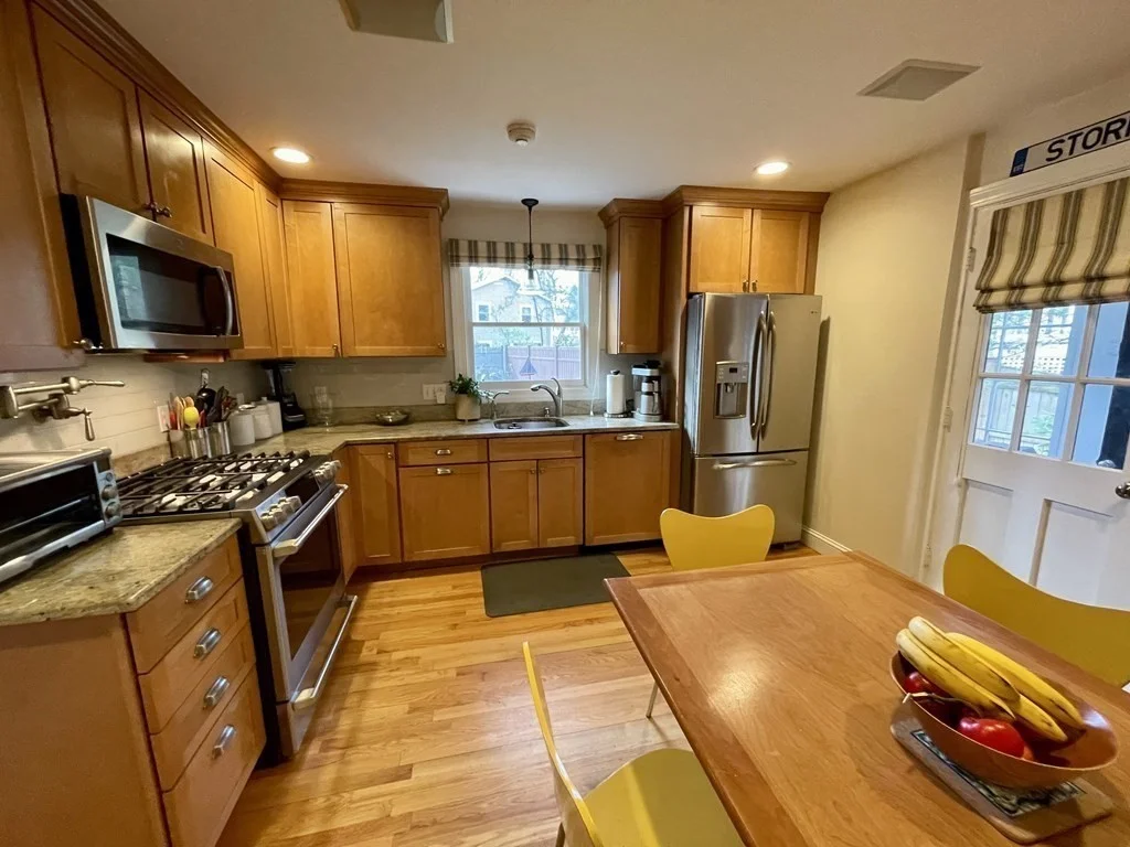3 bed, 2 bath apartment for rent at 27 Ogden Rd Unit 00, Brookline — photo 7 of 20