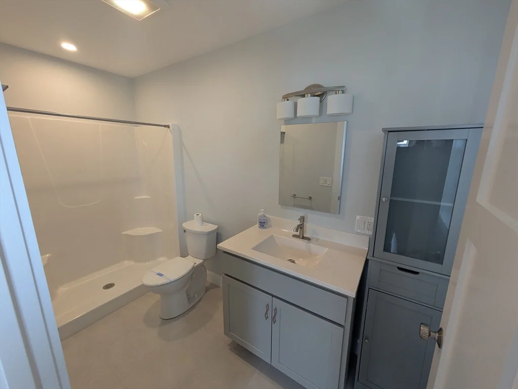 3 bed, 3 bath apartment for rent at 27 Orange St Unit 1, Roslindale — photo 17 of 25