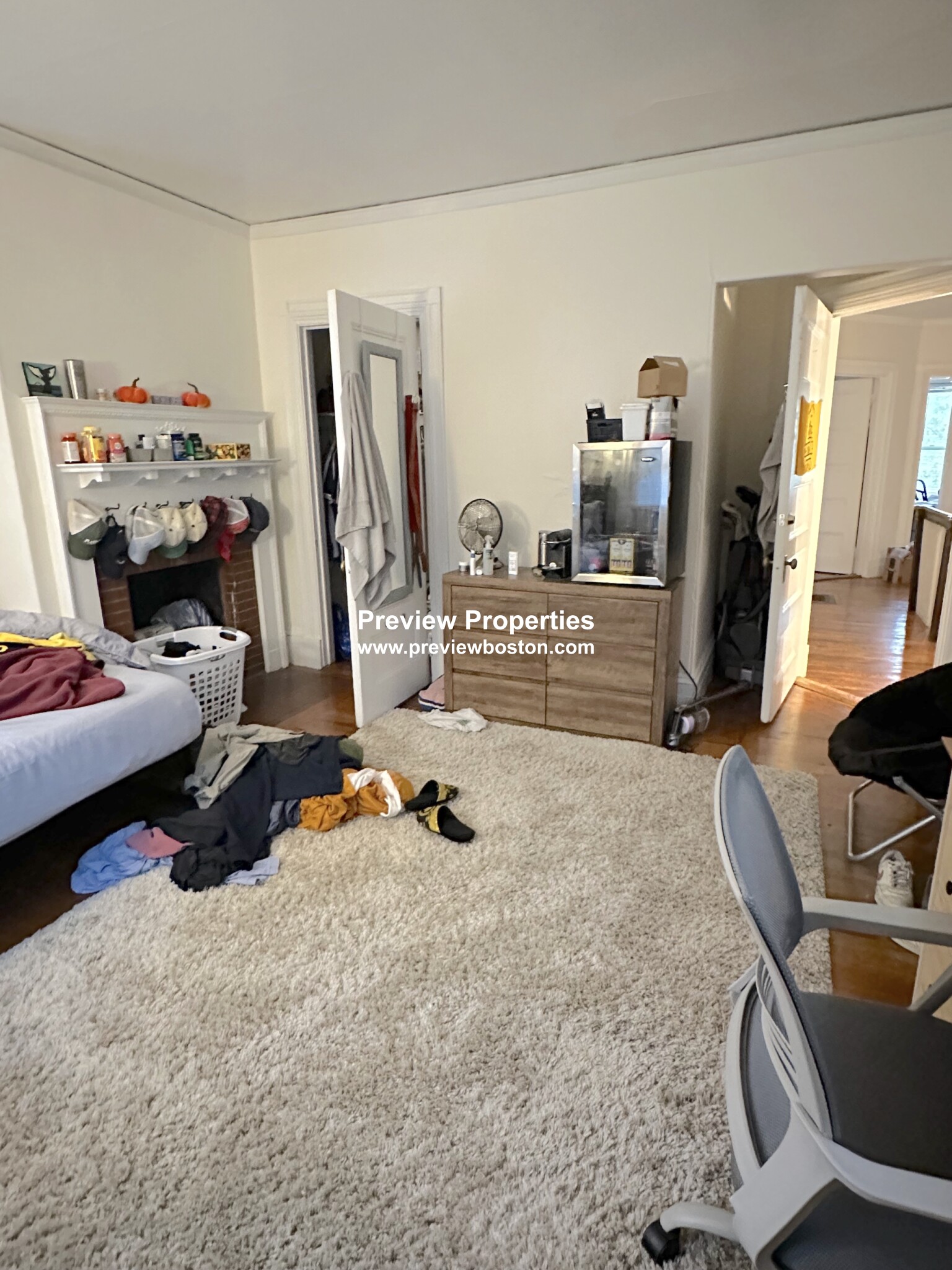 6 bed, 2.5 bath apartment for rent at 27 Orkney Rd Unit 1, Brighton — photo 14 of 32