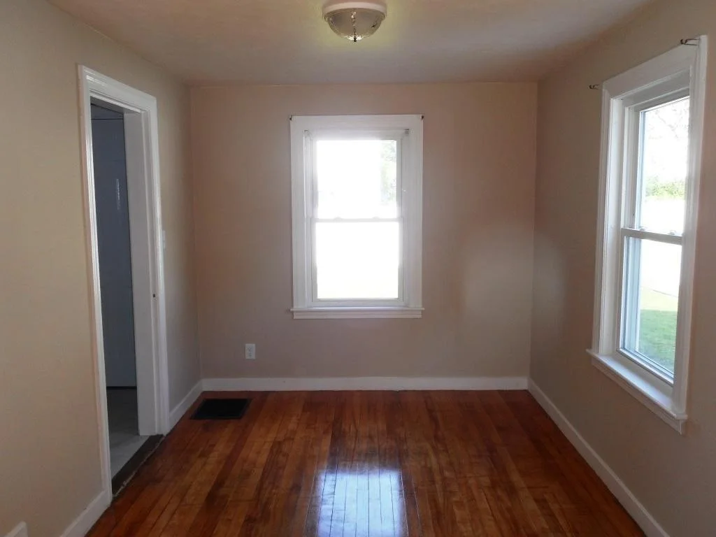 2 bed, 1 bath apartment for rent at 27 Osceola Ave Unit 27, Worcester — photo 5 of 18