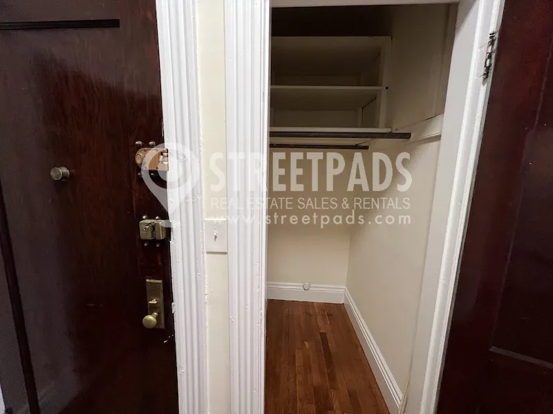 1 bed, 1 bath apartment for rent at 27 Park Dr Unit 12, Fenway — photo 22 of 24