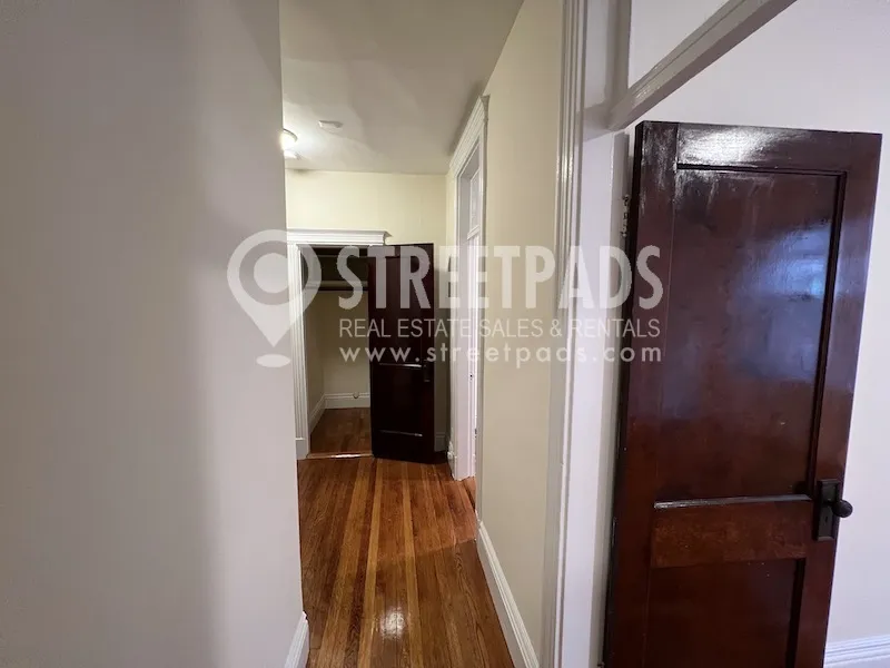 1 bed, 1 bath apartment for rent at 27 Park Dr Unit 12, Fenway — photo 8 of 24