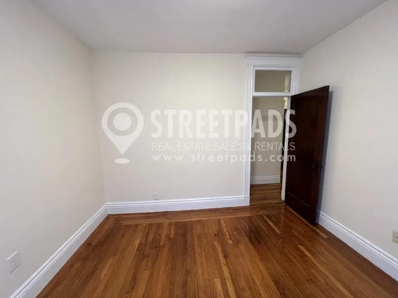 1 bed, 1 bath apartment for rent at 27 Park Dr Unit 12, Fenway — photo 12 of 24