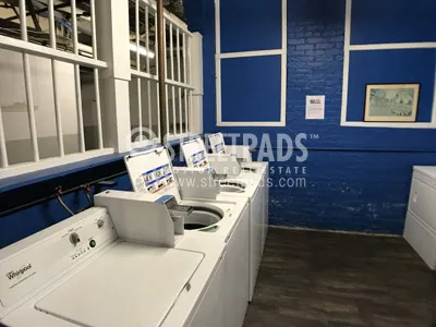 Studio bed, 1 bath apartment for rent at 27 Park Dr Unit 15, Fenway — photo 16 of 17