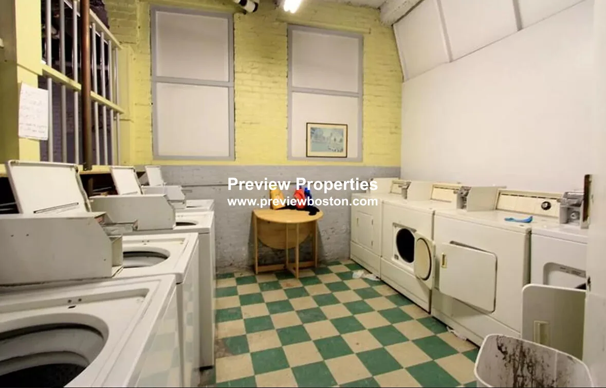 1 bed, 1 bath apartment for rent at 27 Park Dr Unit 17P, Fenway — photo 14 of 14