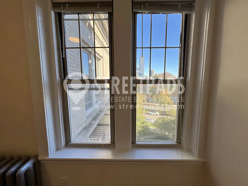 1 bed, 1 bath apartment for rent at 27 Park Dr Unit 21, Fenway — photo 18 of 25