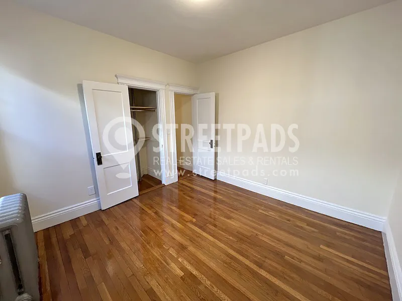 1 bed, 1 bath apartment for rent at 27 Park Dr Unit 21, Fenway — photo 11 of 25
