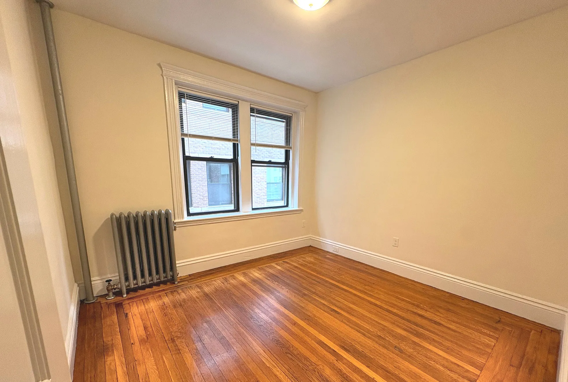 1 bed, 1 bath apartment for rent at 27 Park Dr Unit 7A, Fenway — photo 8 of 13