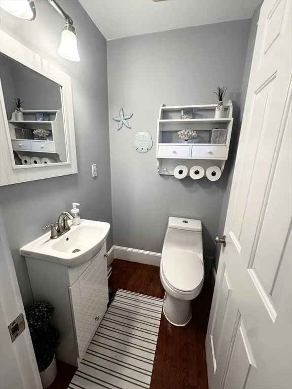 3 bed, 1 bath apartment for rent at 27 Park, East Saugus — photo 16 of 32