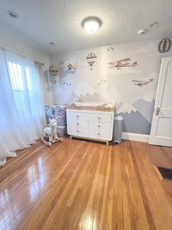 3 bed, 1 bath apartment for rent at 27 Park, East Saugus — photo 21 of 32