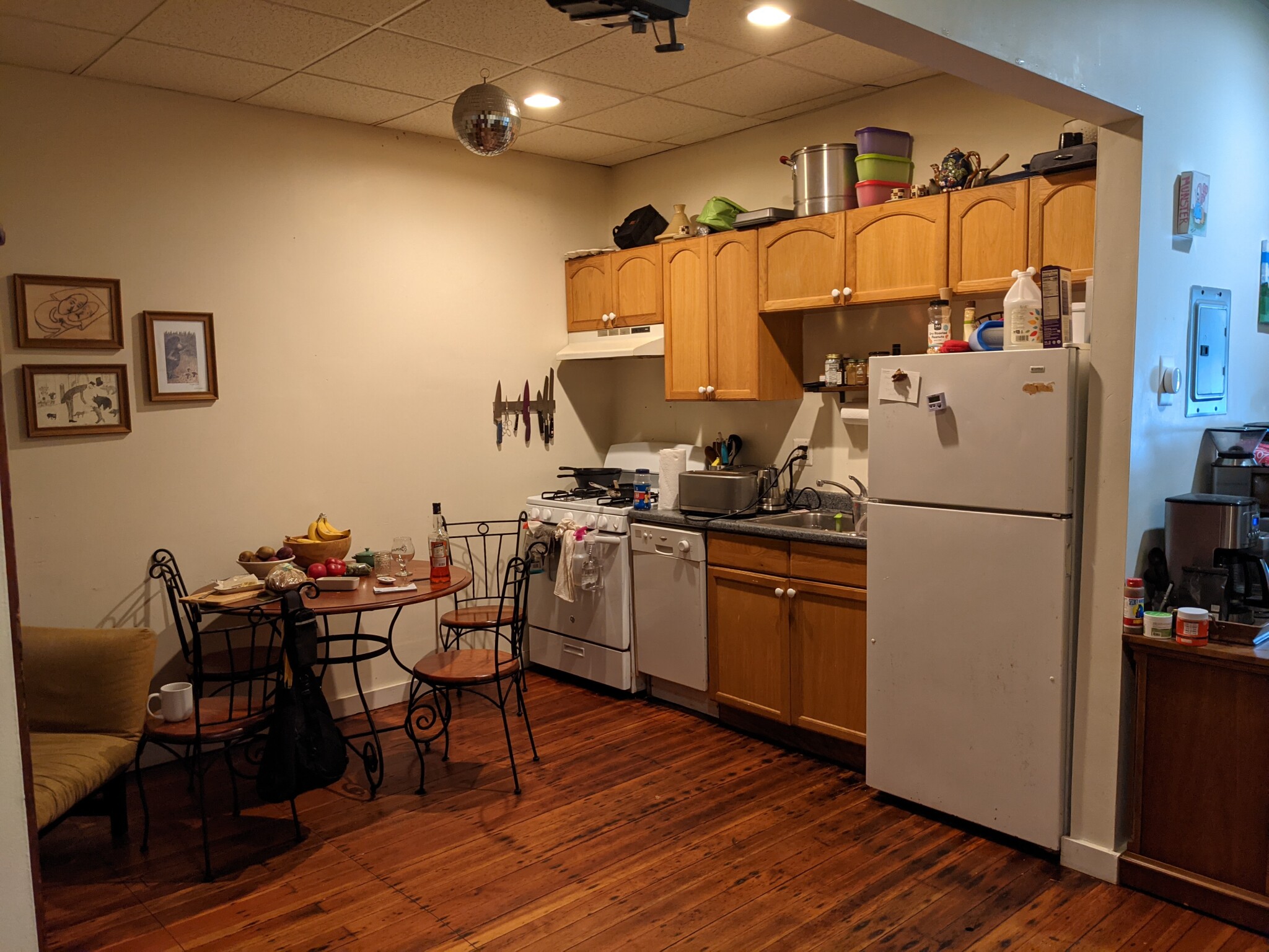 2 bed, 1.5 bath apartment for rent at 27 Park St Unit 1, Ward Two