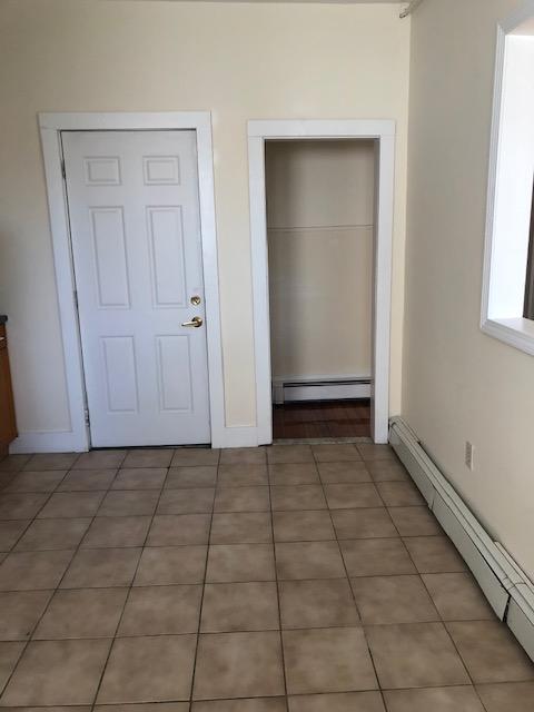 3 bed, 1 bath apartment for rent at 27 Park St Unit 6, Ward Two — photo 6 of 15