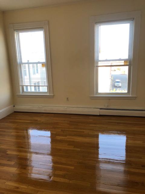 3 bed, 1 bath apartment for rent at 27 Park St Unit 6, Ward Two — photo 11 of 15