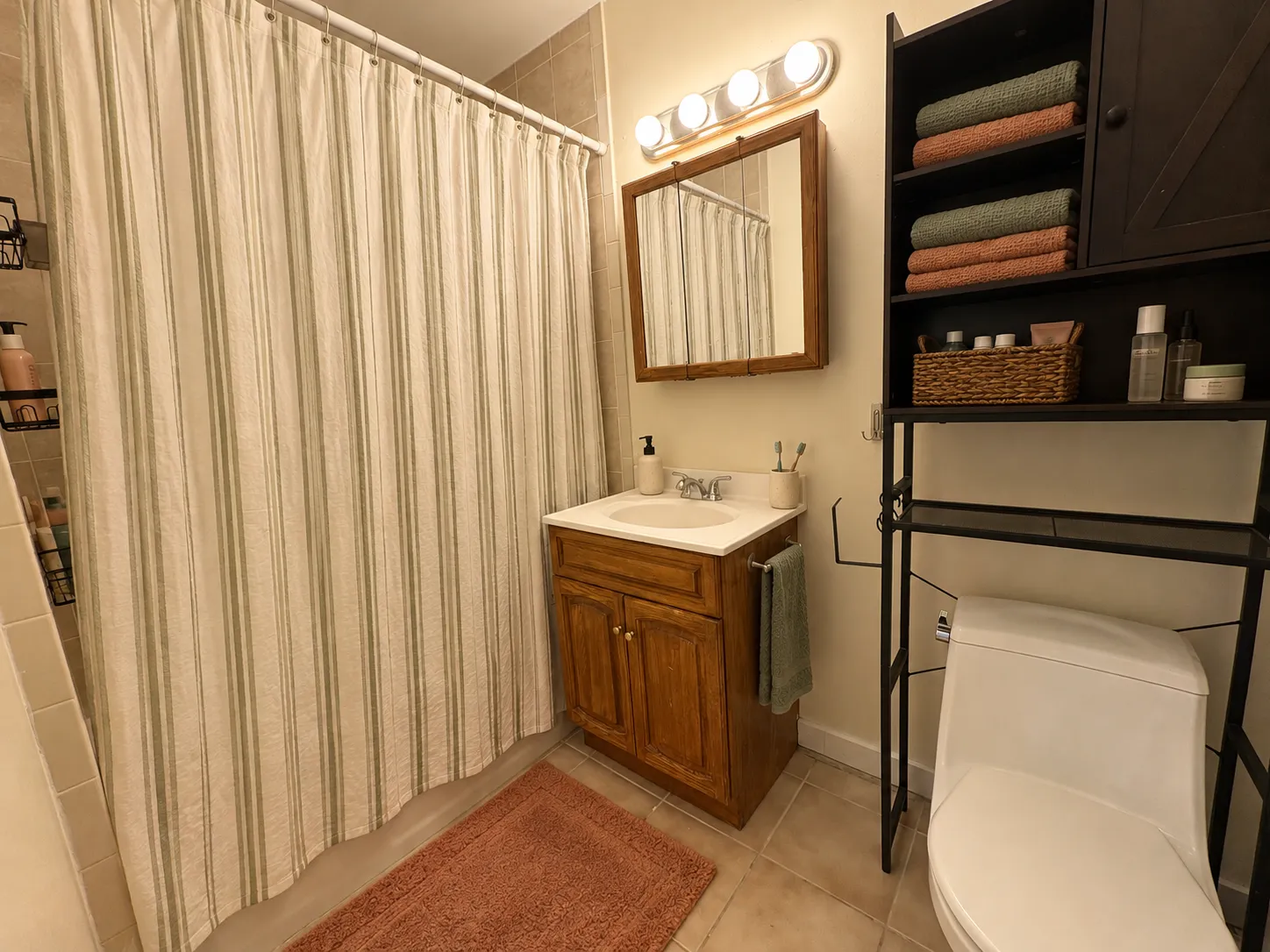 2 bed, 1 bath apartment for rent at 27 Park St Unit 6, Ward Two — photo 25 of 30