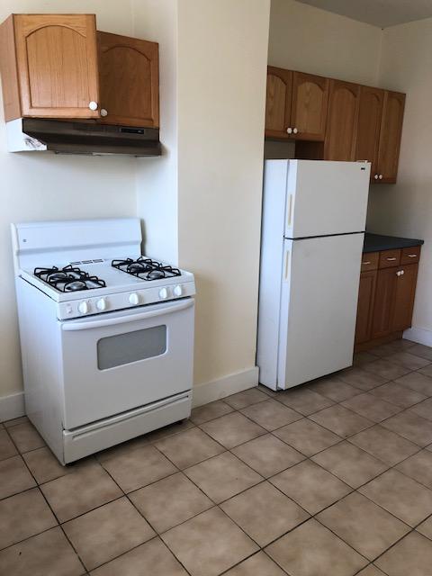 3 bed, 1 bath apartment for rent at 27 Park St Unit 6, Ward Two — photo 7 of 15