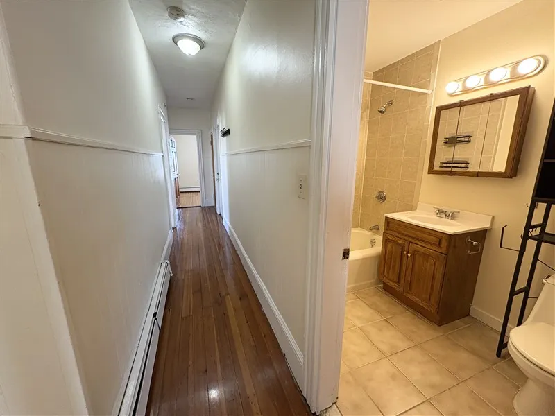 2 bed, 1 bath apartment for rent at 27 Park St Unit 6, Ward Two — photo 28 of 30
