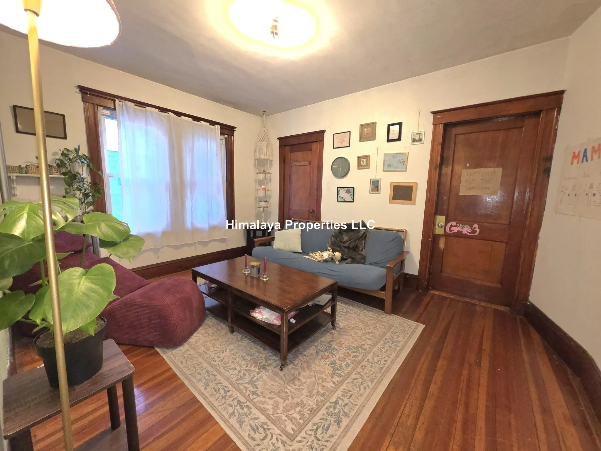 4 bed, 1 bath apartment for rent at 27 Parker Hill Ave Unit 1, Mission Hill — photo 2 of 8