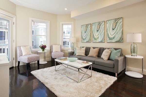 3 bed, 2 bath apartment for rent at 27 Parkton Rd Unit 3, Jamaica Plain — photo 3 of 7