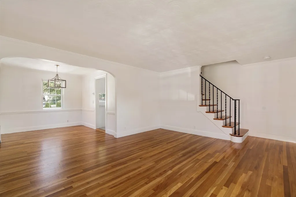 2 bed, 1 bath apartment for rent at 27 Payne Rd Unit 1, Newton Highlands — photo 8 of 18