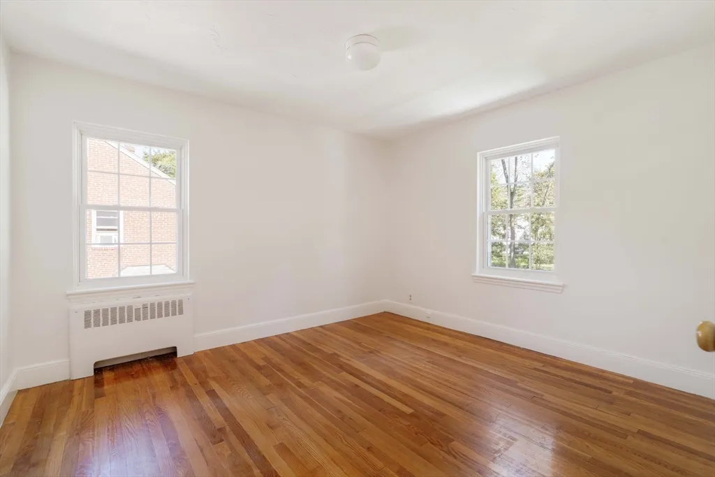 2 bed, 1 bath apartment for rent at 27 Payne Rd Unit 1, Newton Highlands — photo 14 of 18
