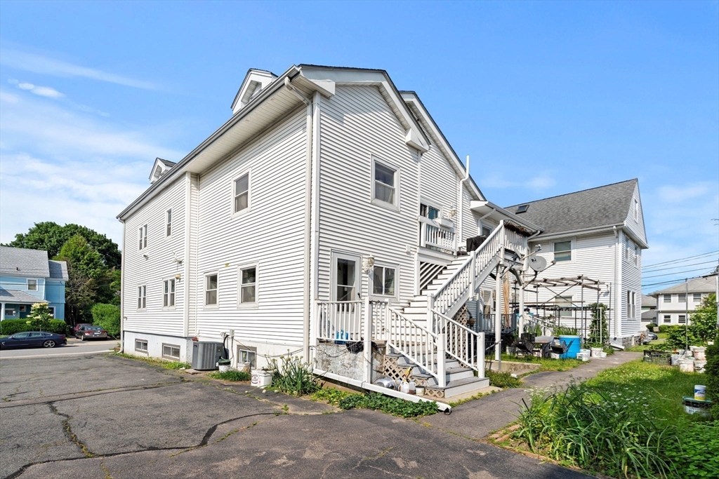 3 bed, 2 bath apartment for rent at 27 Phillips Unit 27, Wollaston — photo 30 of 31