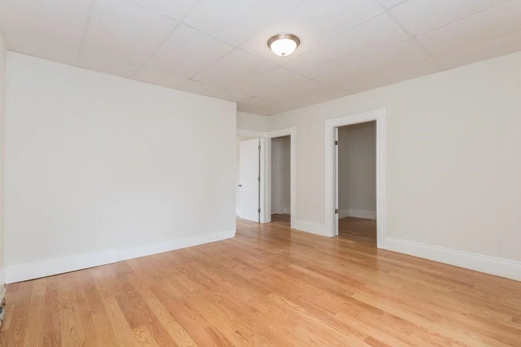 4 bed, 2 bath apartment for rent at 27 Pinckney St Unit 2, East Somerville — photo 5 of 12
