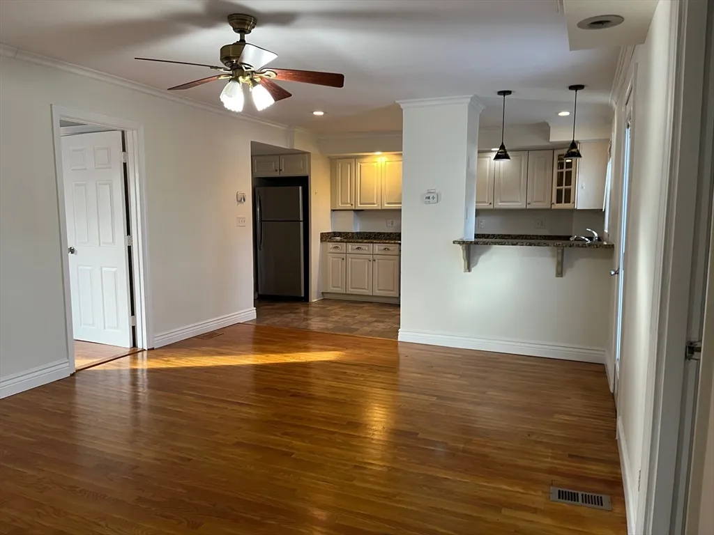 2 bed, 1 bath apartment for rent at 27 Pleasant St Unit 1, Middleton — photo 9 of 21