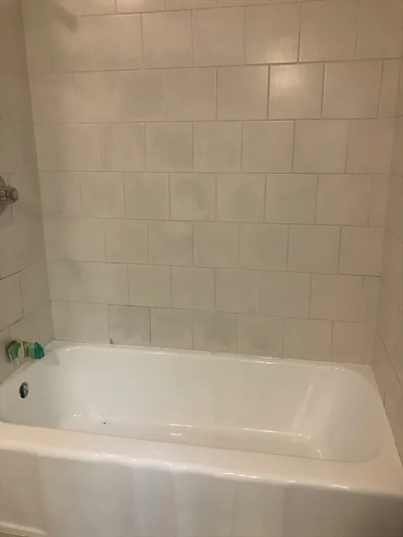 2 bed, 1 bath apartment for rent at 27 Pleasant St Unit 1, Middleton — photo 20 of 21